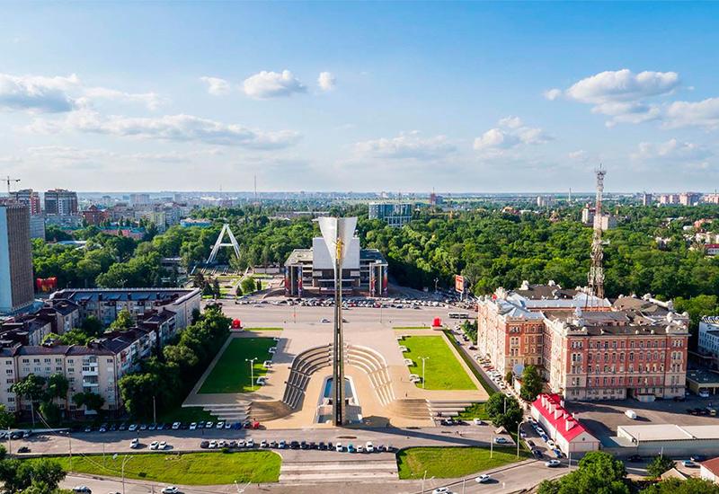 Театральная площадь Ростов-на-Дону куда сходить